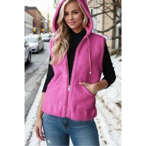🆕 Cozy Magenta Sherpa Hooded Vest 2XL Heimish